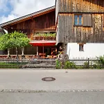 Block's Post 3* Krün